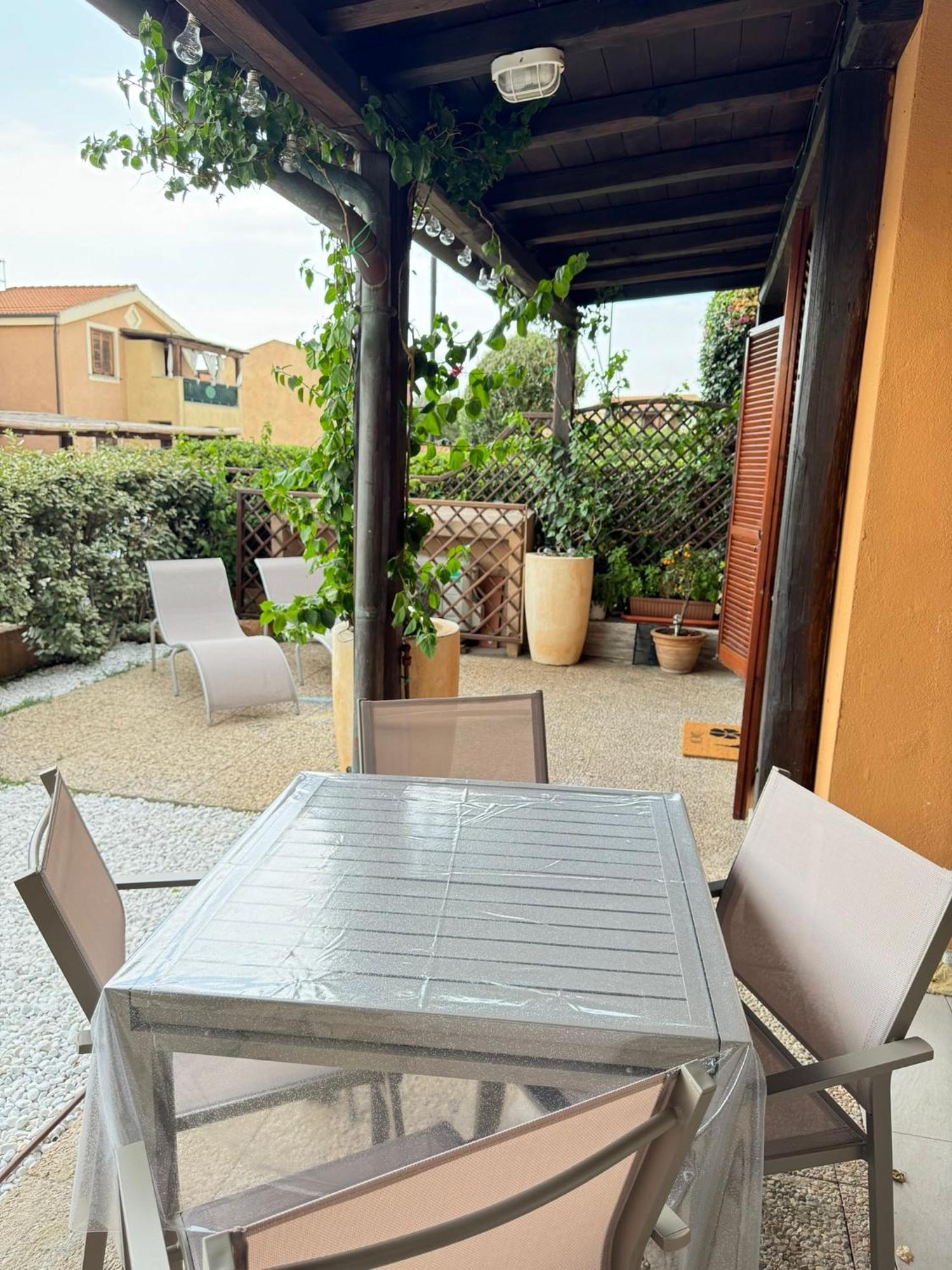 Casa vacanze Dimora Marina - Con Giardino Olbia